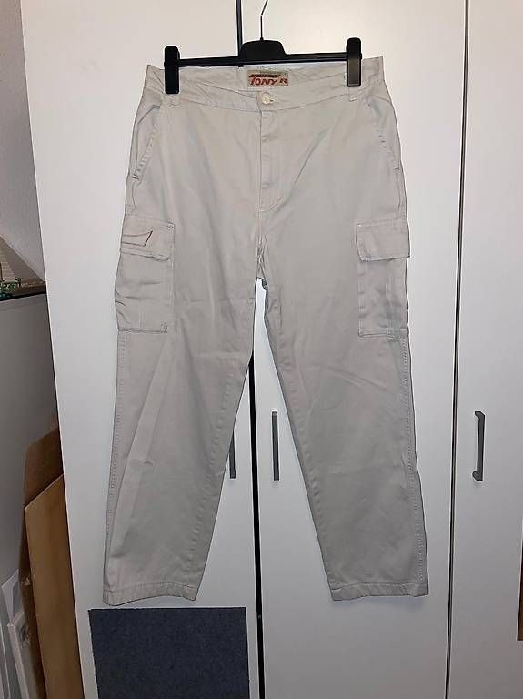 Jeans: Cargo beige – Gebraucht aus Lucens von lisacc