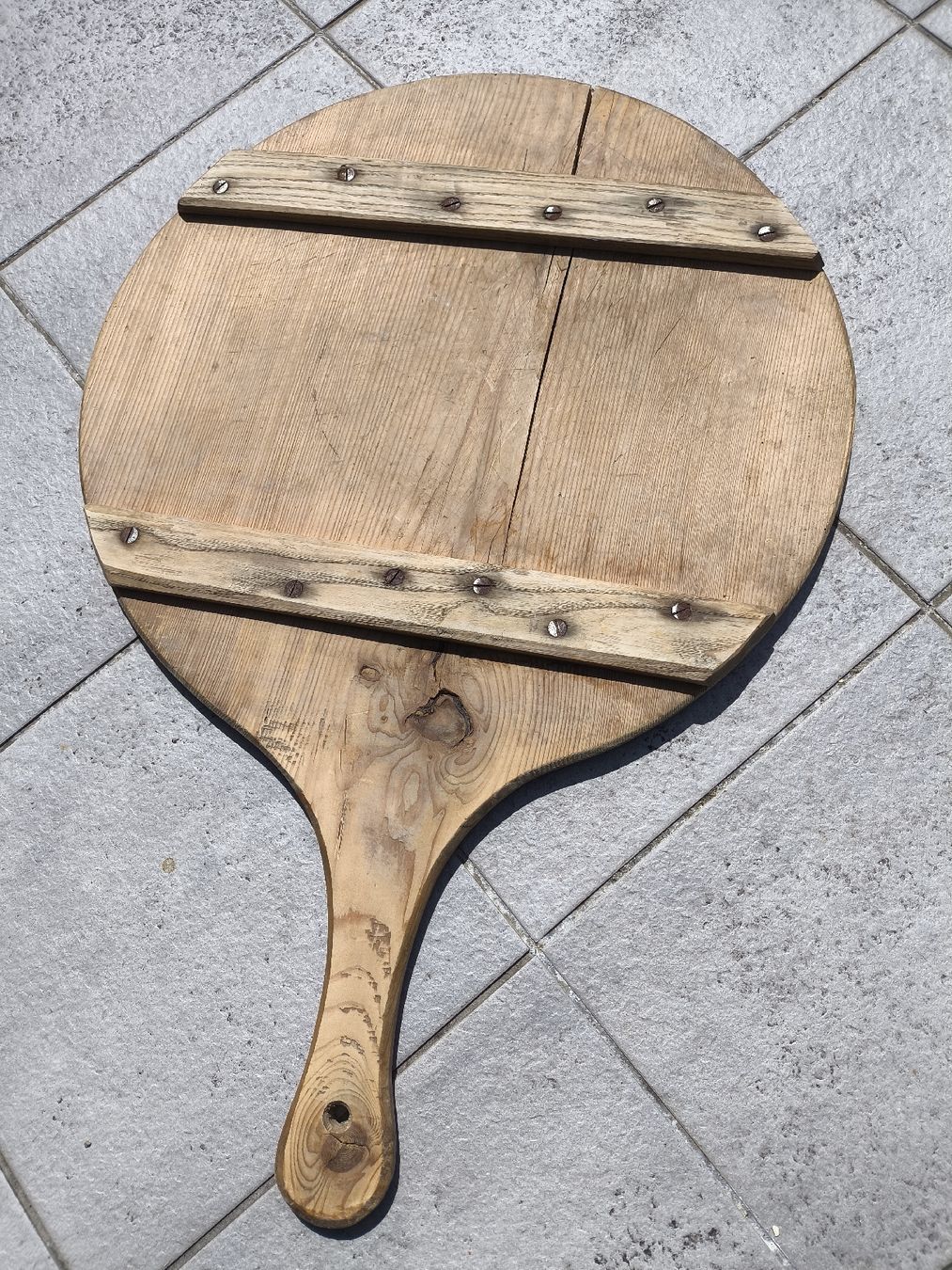 Articoli in legno: Rustikale Holzschaufel - pizzaplatte 50 cm – Usato da Seuzach venduto da Shhfalfa 4