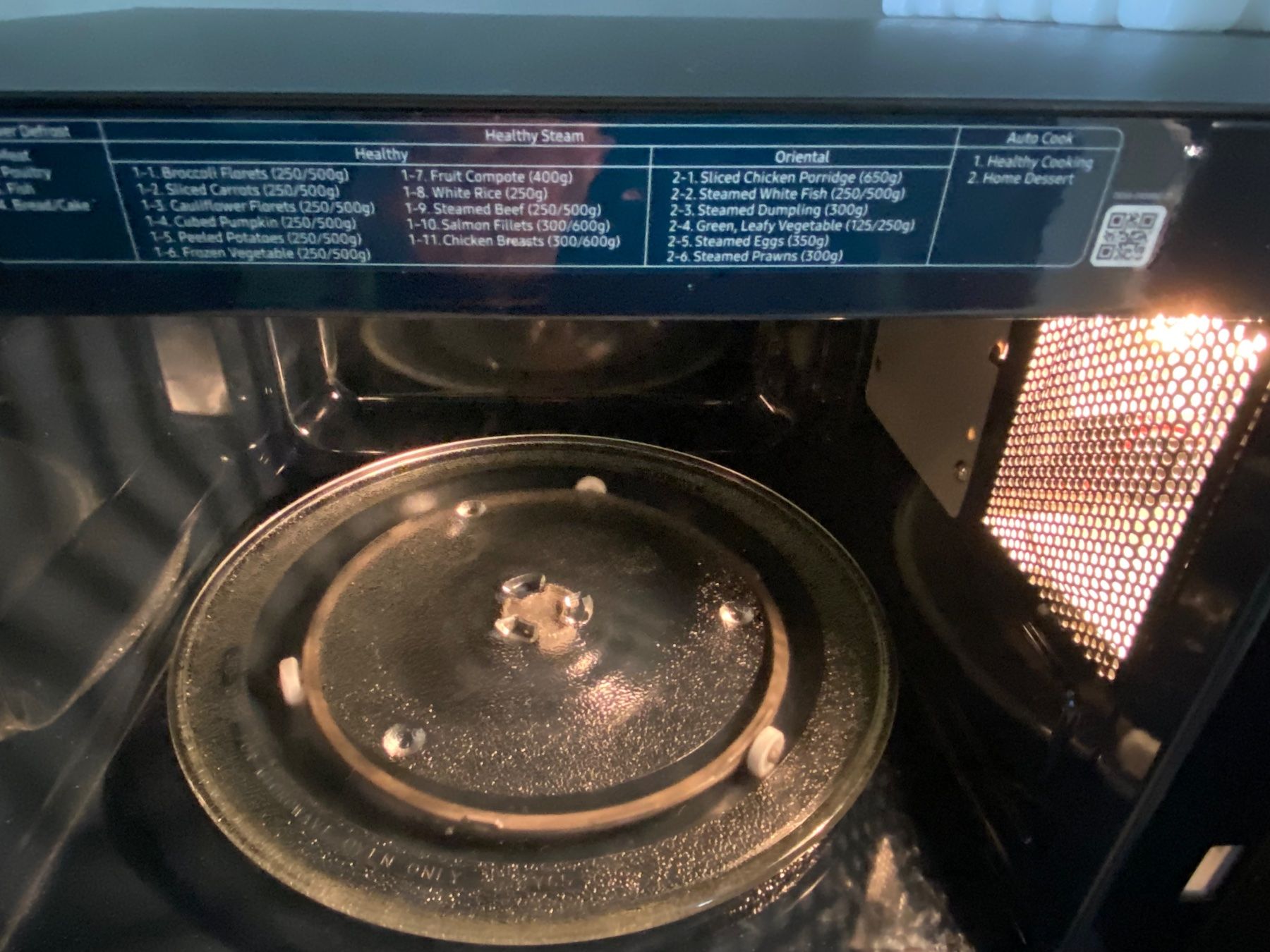 Elettrodomestici da cucina: Mikrowelle Samsung BESPOKE – Usato da Horgen venduto da Nathigruen 2