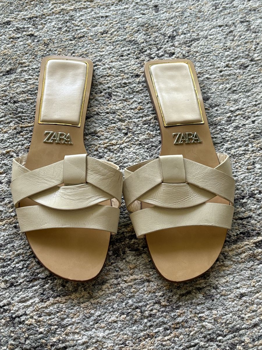 Zara Scarpe da donna: Zara Ledersandalen  39 – Usato da Birrhard venduto da kristiii
