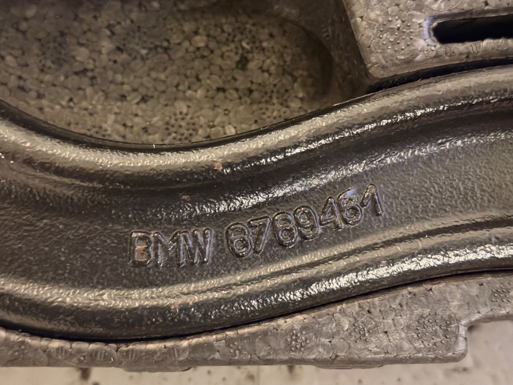 Ganci per rimorchio: Originale BMW - Anhängerkupplung abnehmbar – Usato da Grenchen venduto da r_line 4