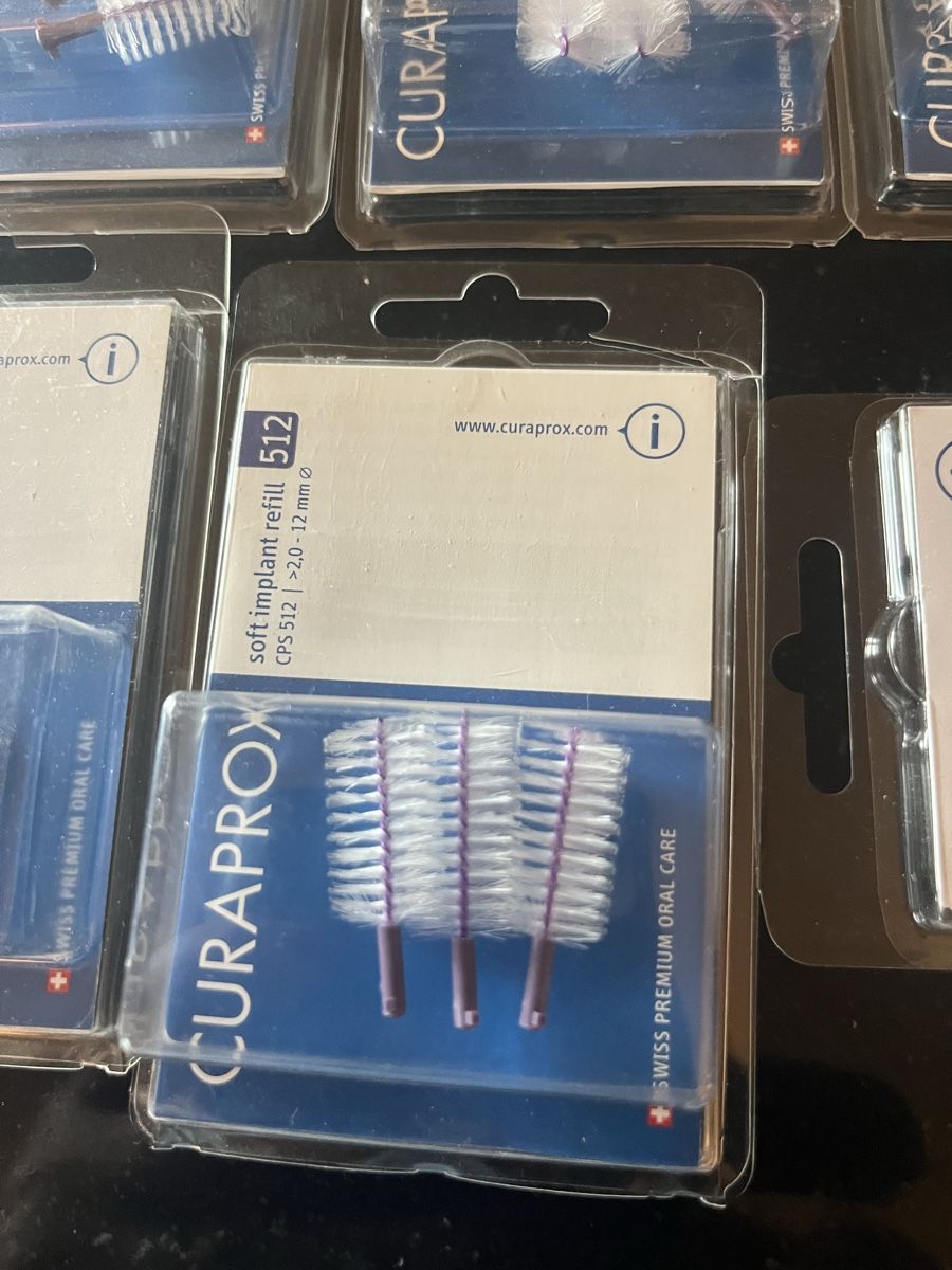 Curaprox Soins dentaires: 13 Packungen Curaprox perio plus 408 – Neuf avec emballage d'origine à Saanen par SoniaMichaela 1