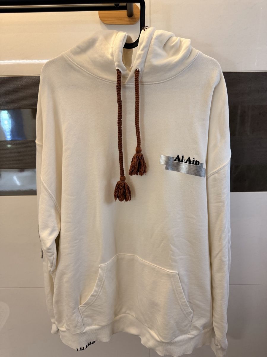 Pullover & Sweatshirts: Sweat Al Ain – Neu (gemäss Beschreibung) aus Argnou (Ayent) von nathanckcw