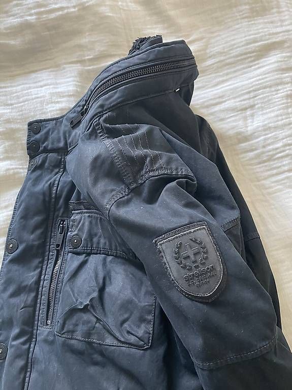 Giacche: Strellson Limitierte Edition Jacke Grösse 50 – Usato da Muttenz venduto da Style_2000 3