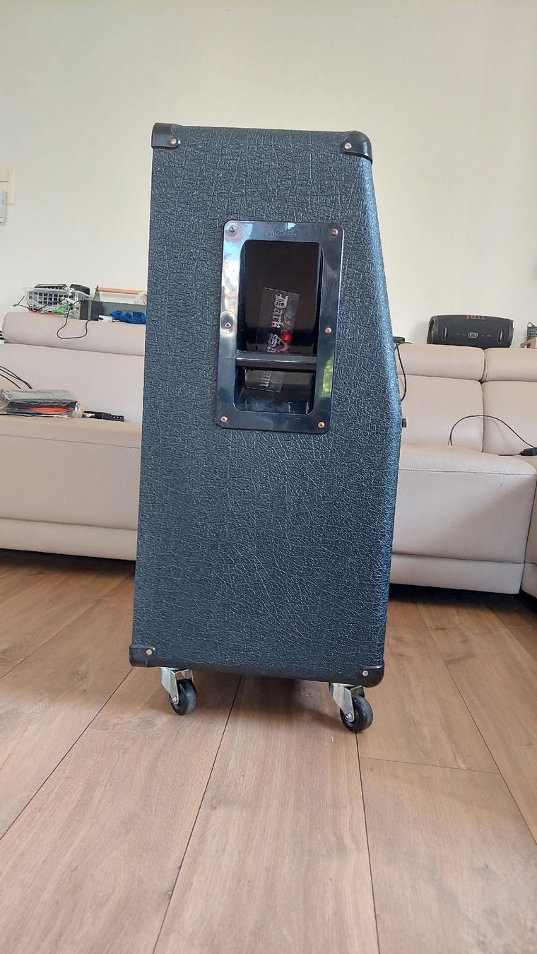 Marshall Casse acustiche: Marshall 4x12 Box, LEAD-1960 – Usato da Richterswil venduto da Bamarai 2