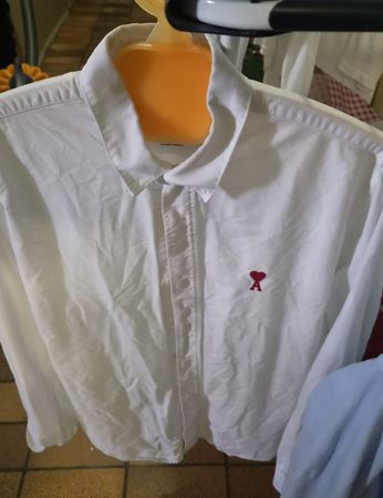 Herren Hemd Ami Paris weiss mit Logo Stickerei Top zustand