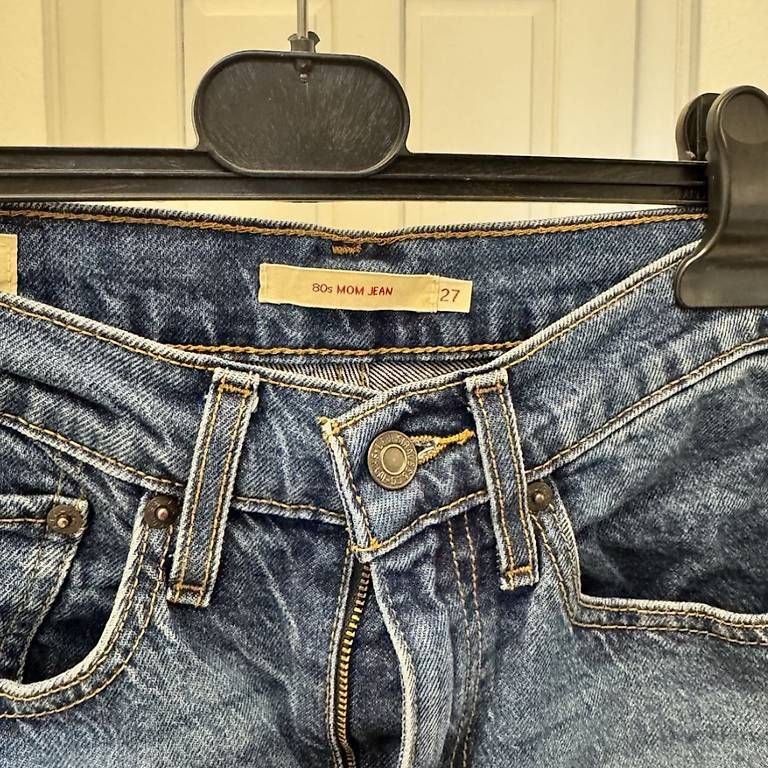 Jeans: Levi's 80s Mom Jeans – Usato da Baden venduto da sinaxli 2