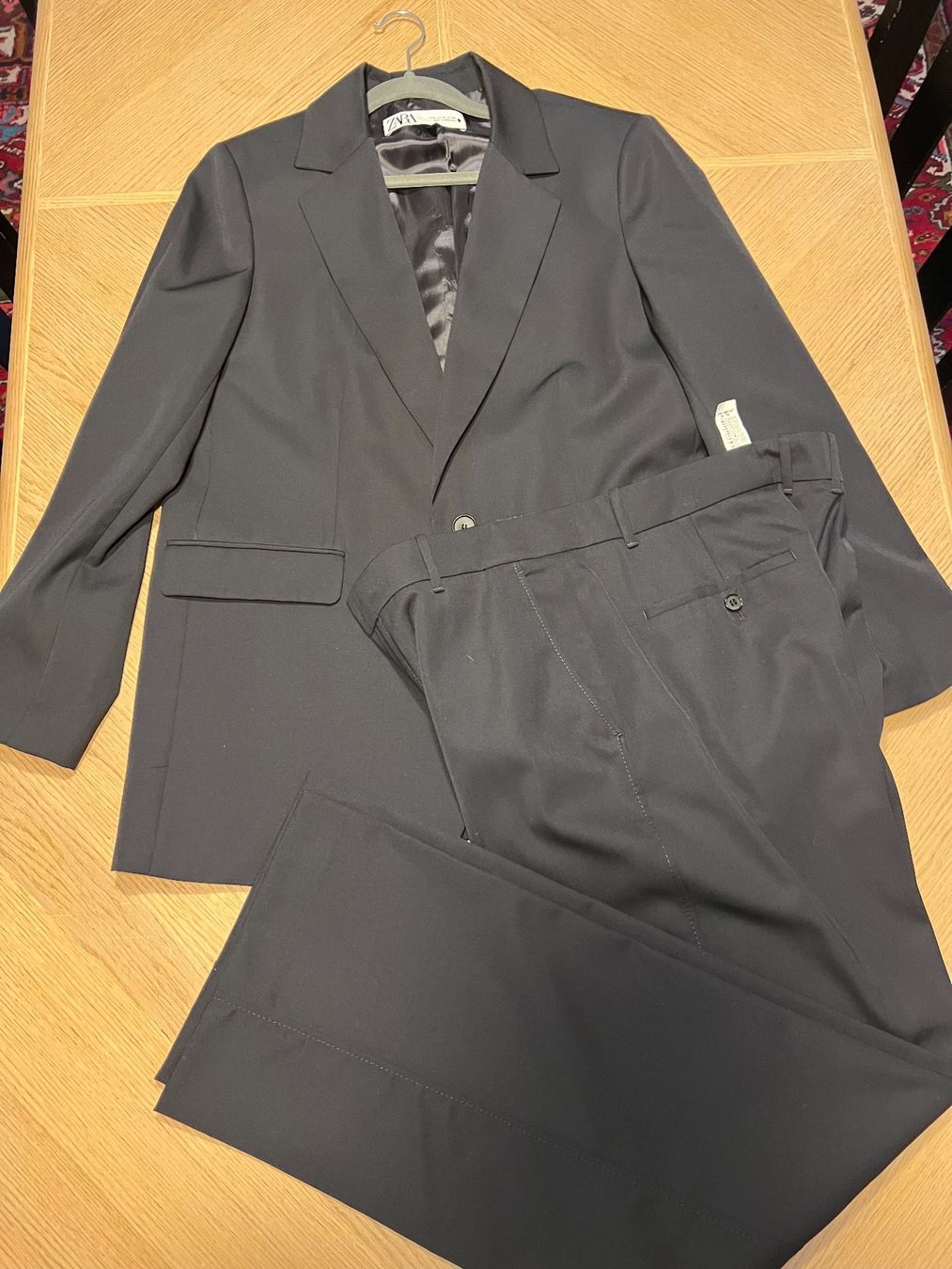 Zara Giacche: Zara completo pantalone nero – Usato da Caslano venduto da Elena61 2