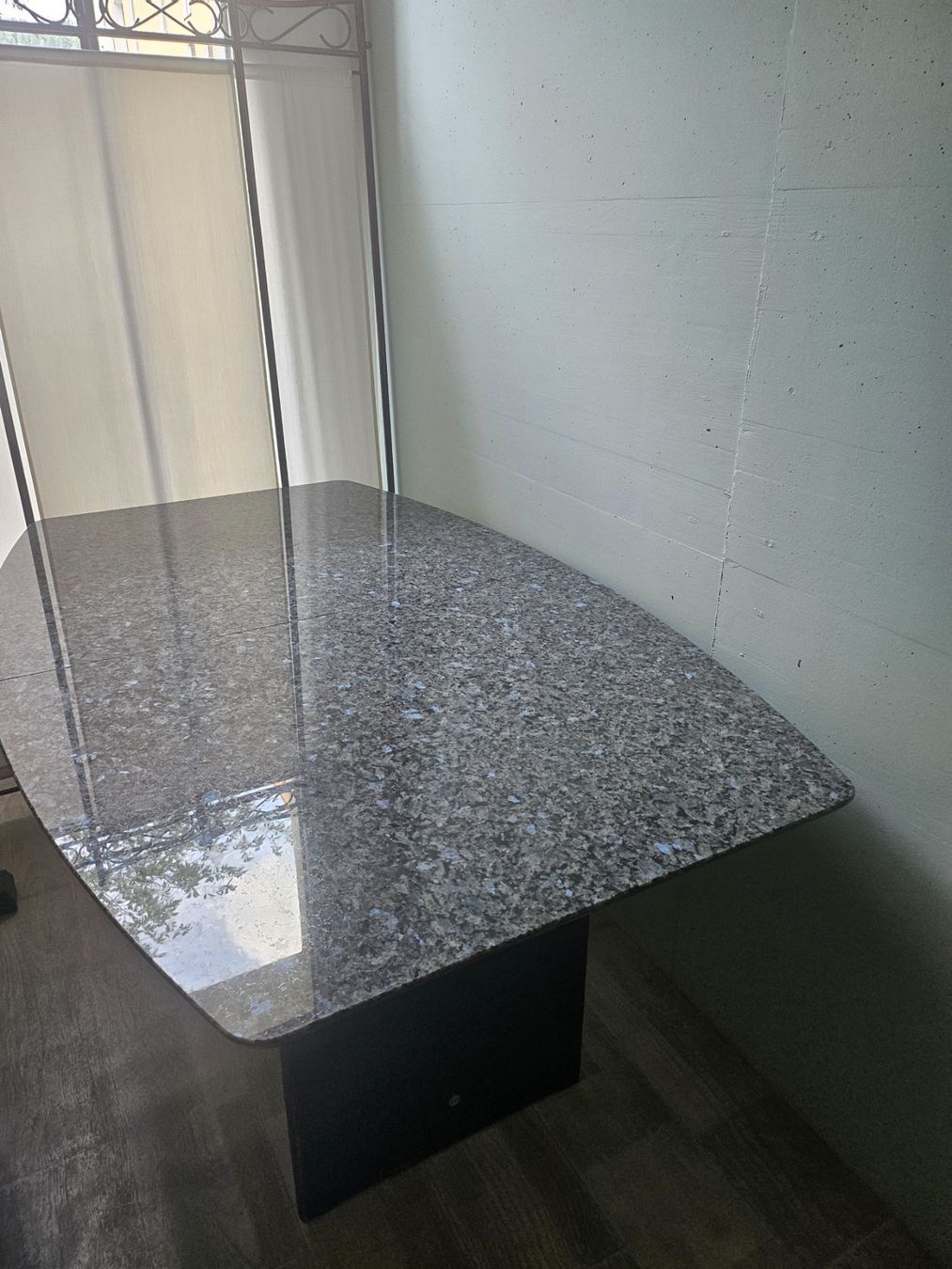 Set di tavolo e panche: Esstisch Granit inkl. Salontisch – Usato da Solothurn venduto da Jocker58