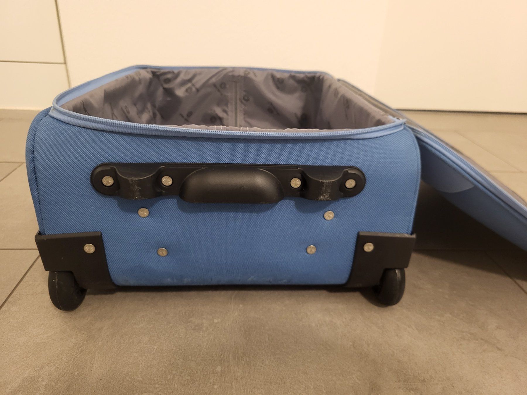 Valigie: Rollkoffer - blau – Usato da Baar venduto da clar6 7