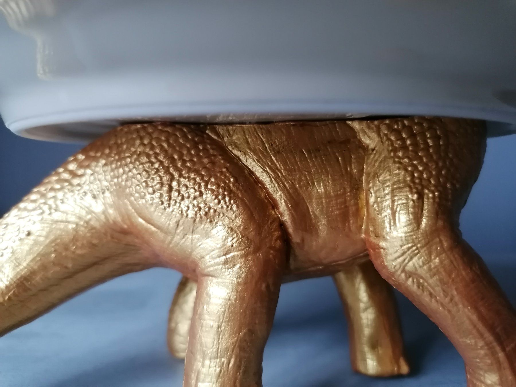 Tutte le decorazioni: Etagere mit goldenem Dinosaurier – Nuovo (secondo la descrizione) da Wallisellen venduto da Muggeli1970 2