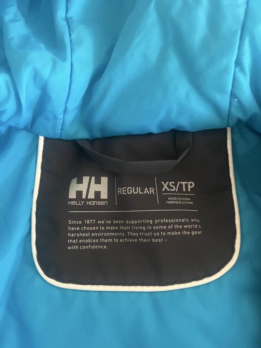 Helly Hansen Jacken: Winterjacke Helly Hanson – Gebraucht aus Wädenswil von Schlossberg01 1