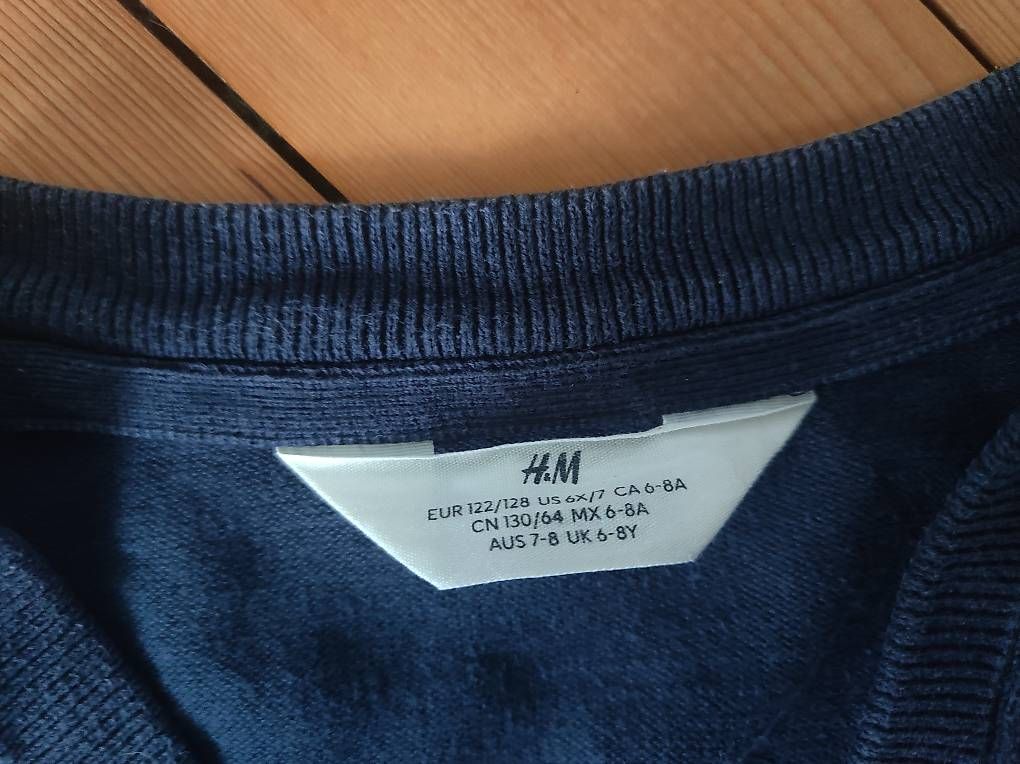 Giacche & Cappotti: Strickjacken blau und schwarz Gr. 122/128 – Usato da Zürich venduto da aendiiii 1