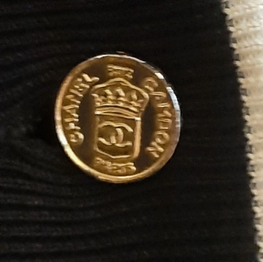 Chanel Giacche: Collector blouson de baseball Chanel 1987 – Usato da Chêne-Bourg venduto da chsandra34 3