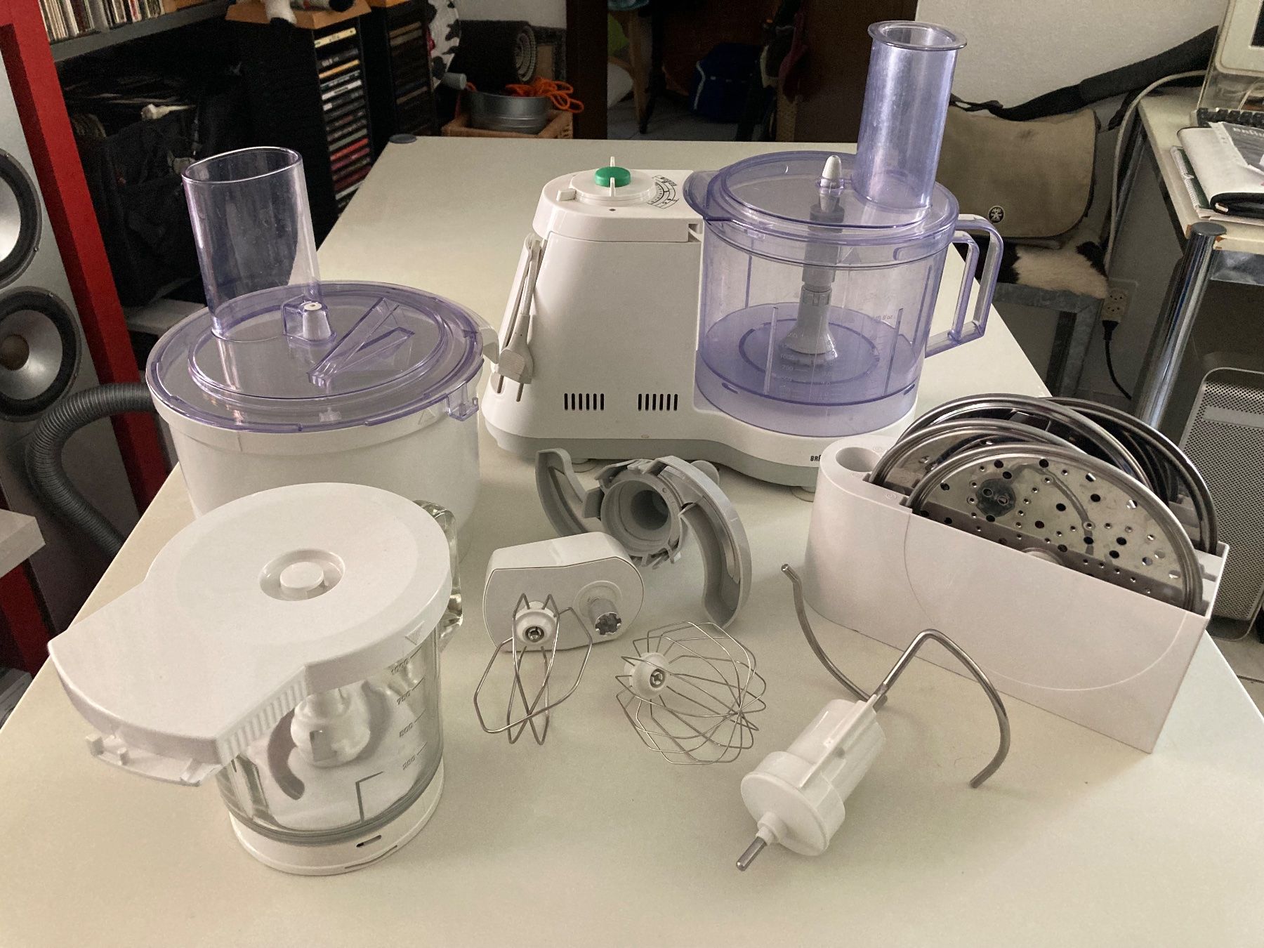 Braun Appareils de cuisine: Braun Küchenmaschine K3000 Typ 3210 – D'occasion à Bachenbülach par Chatzefueter