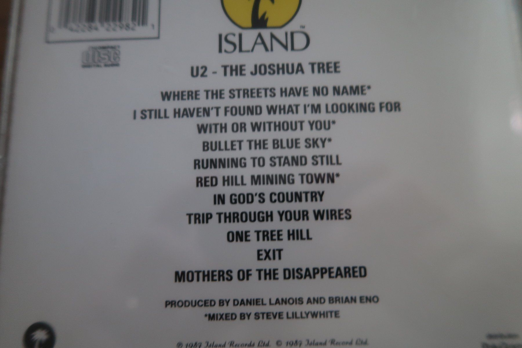CDs: U2 - THE JOSHUA TREE - CD – Gebraucht aus Basel von Patiscat 2