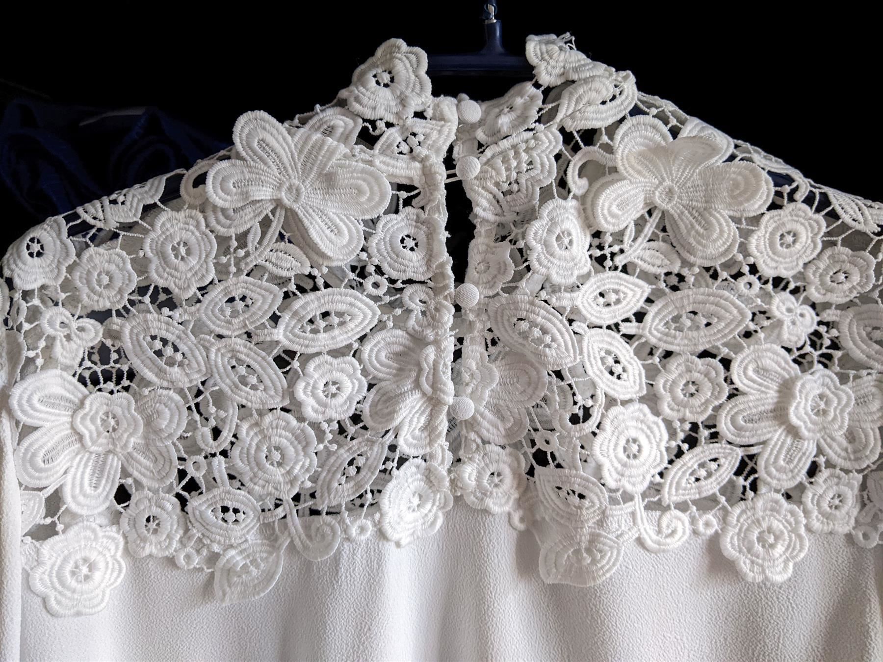 Camicette: SET : Blouse crème haut en dentelle S – Nuovo (secondo la descrizione) da Petit-Lancy venduto da lilycerise 3