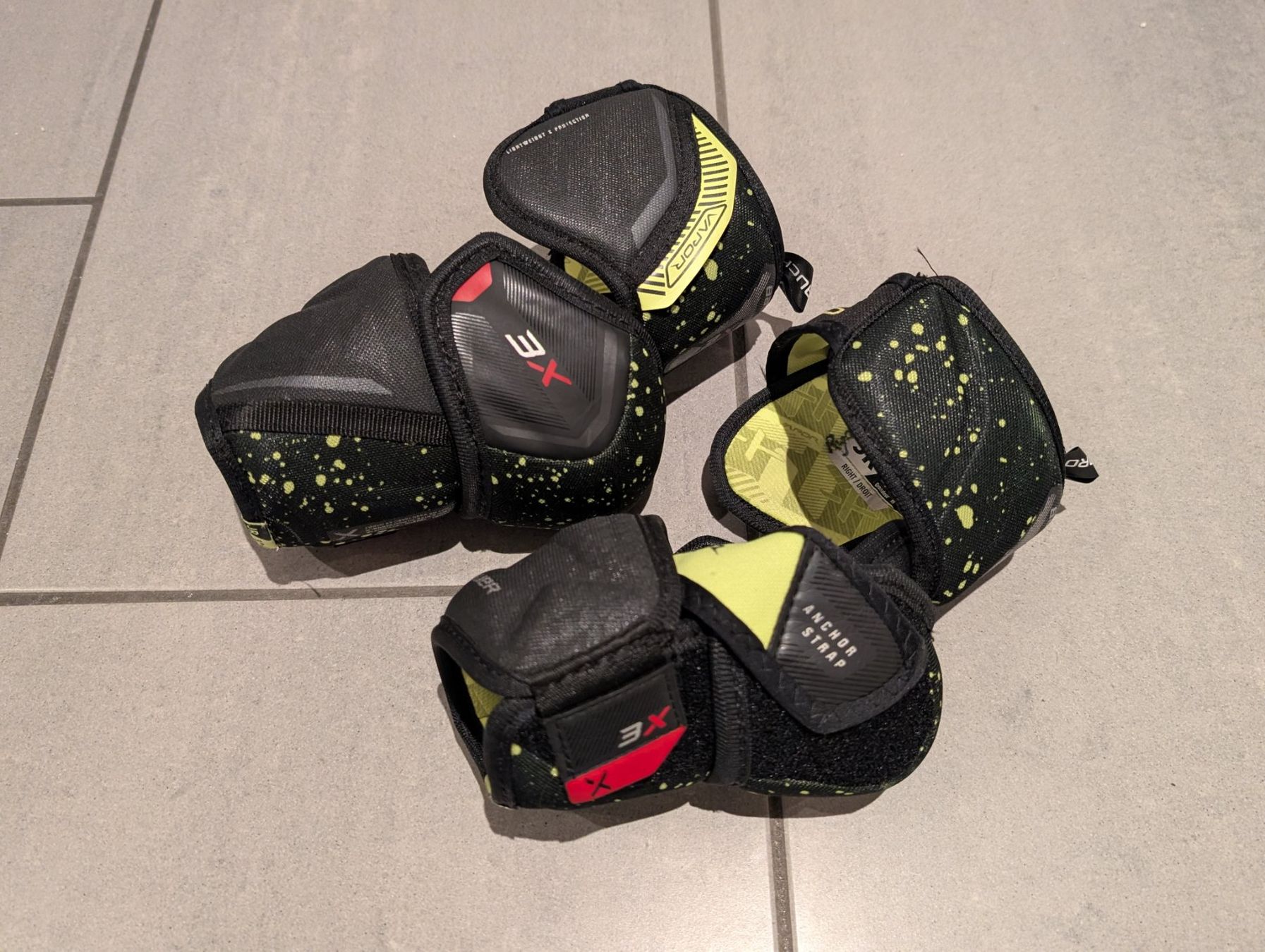 Bauer Schutz & Schoner: *** Bauer Ellenbogen-Schutz - Grösse S *** – Gebraucht aus Wollerau von R3D3X3