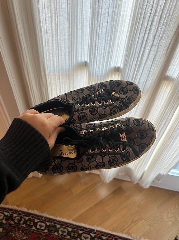 Michael Kors Scarpe da donna: Michael Kors Schuhe – Usato da Bern venduto da michellemias 2