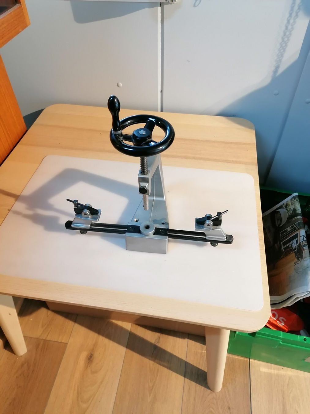 Bergeon Tutti gli attrezzi: Bergeon Einpressapparat komplett mit Zubehör – Usato da Bülach venduto da Uhrenwerkstatt 1