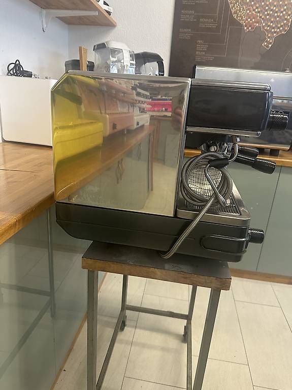 Macchine per caffè & Macchine per espresso: La Cimbali M32 Bistro  – Usato da Zürich venduto da Hyuga 3