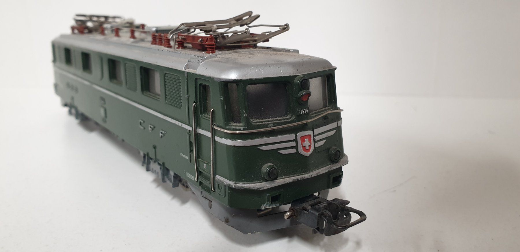 Märklin Modellini di ferrovie: Märklin SBB Ae6/6  H0/AC – Usato da Geroldswil venduto da TopTrain54 3