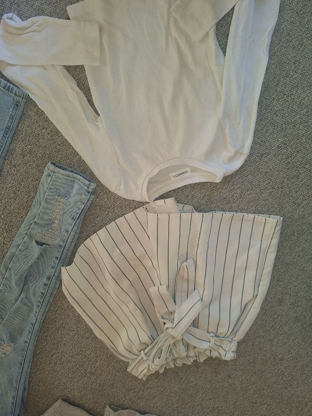 Lotti di vestiti: Kleiderpaket Damen – Nuovo (secondo la descrizione) da Tamins venduto da VW99 4
