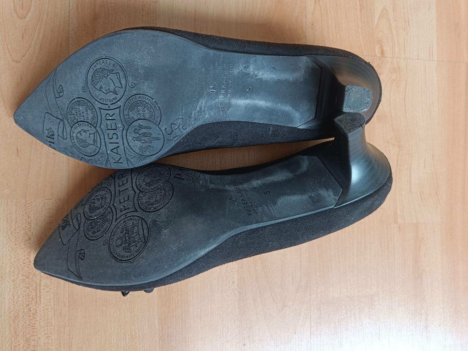 Kaiser Scarpe da donna: Peter Kaiser Echtleder Pumps Schwarz Gr. 5 bzw. 38 – Usato da Lenzburg venduto da Valflo02 4