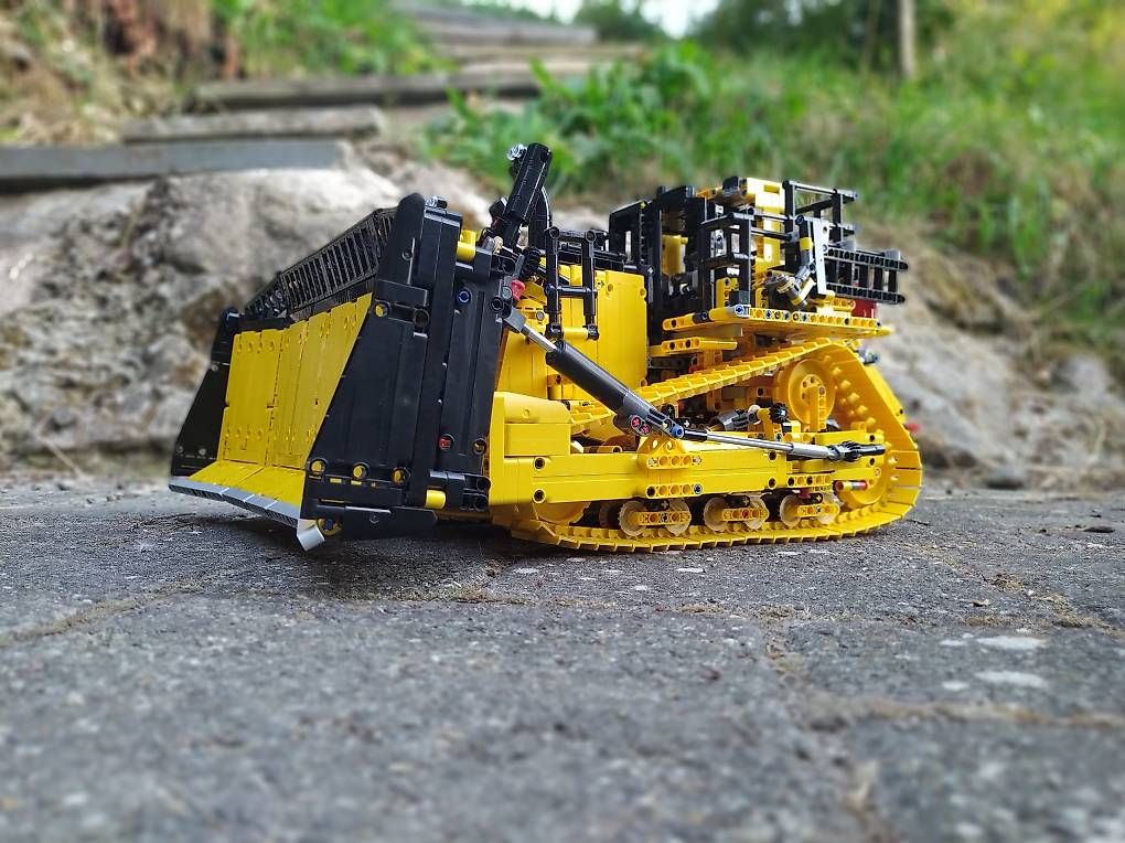 Kit di costruzioni: Lego Technik 42131 Cat Bulldozer – Usato da Herisau venduto da raumzeitspiel 4