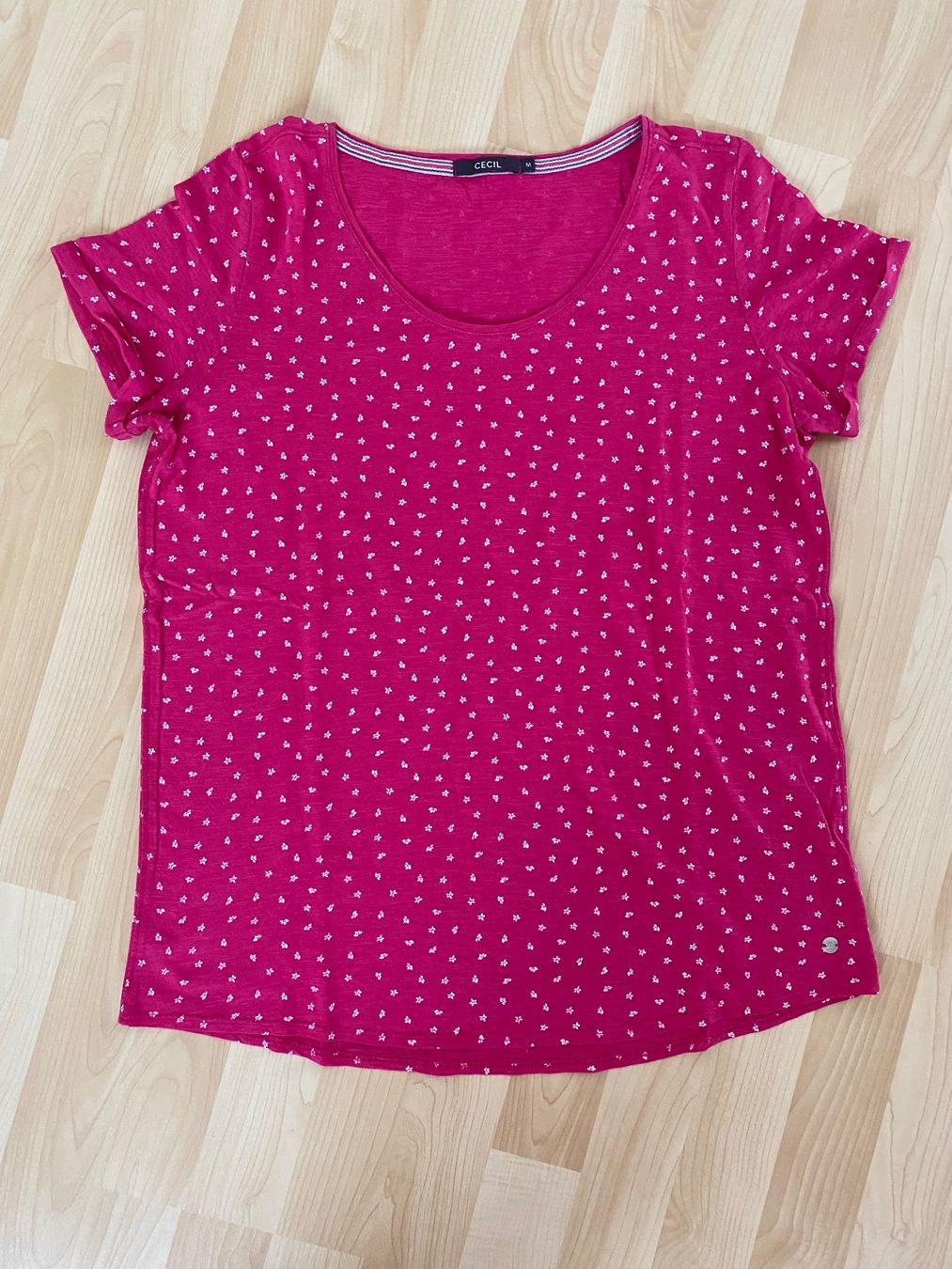 Cecil T-shirt: Cecil T-Shirts, Grösse M – Usato da Oberwil bei Büren venduto da _kuchen 3