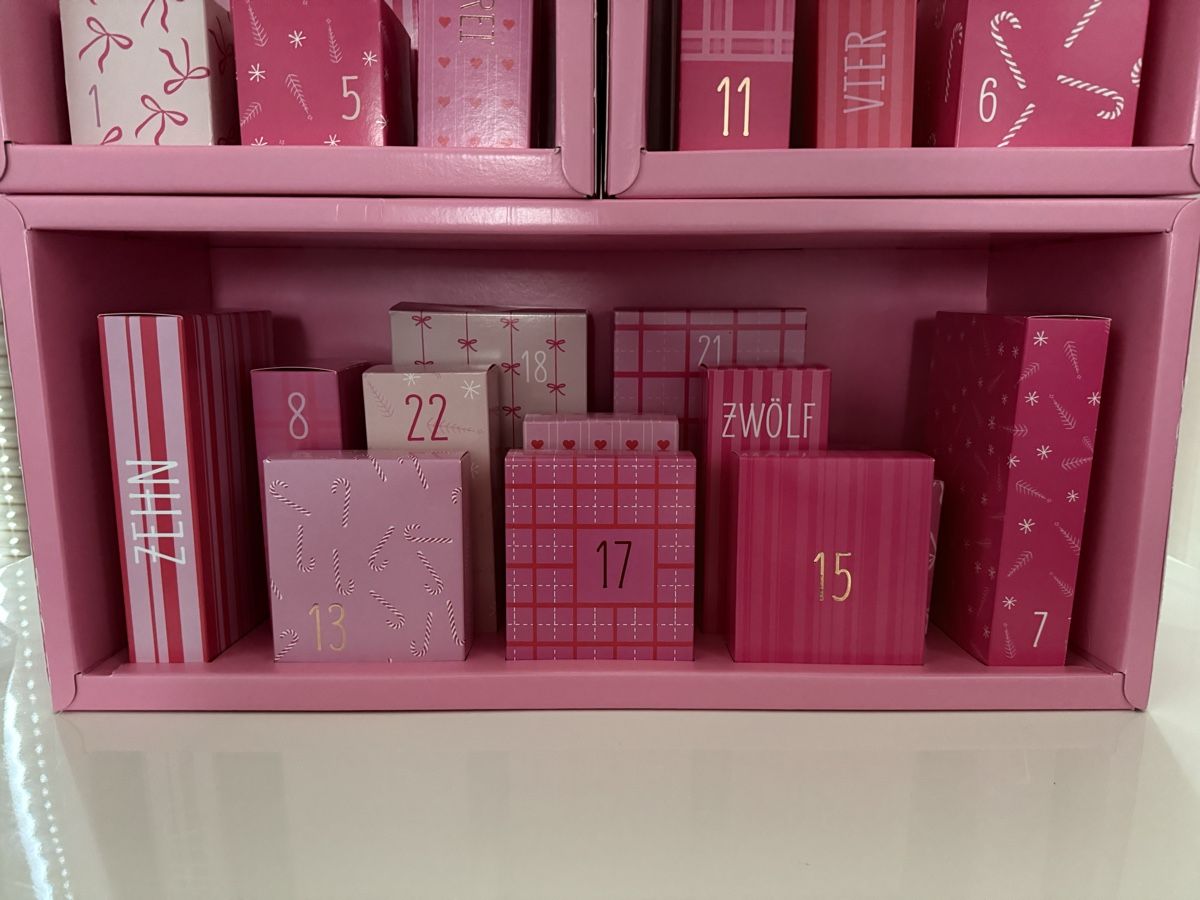 Calendari: Adventskalender pink - rosa – Nuovo (secondo la descrizione) da Basel venduto da jetzt-wird-gemistet 4