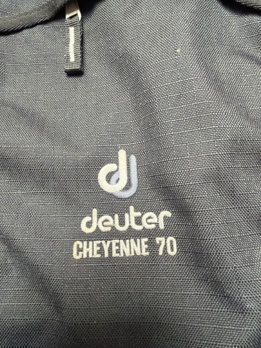 Deuter Zaini: Deuter Cheyenne 70 Tagesrucksack, Top – Usato da Thun venduto da BanjoDan 1
