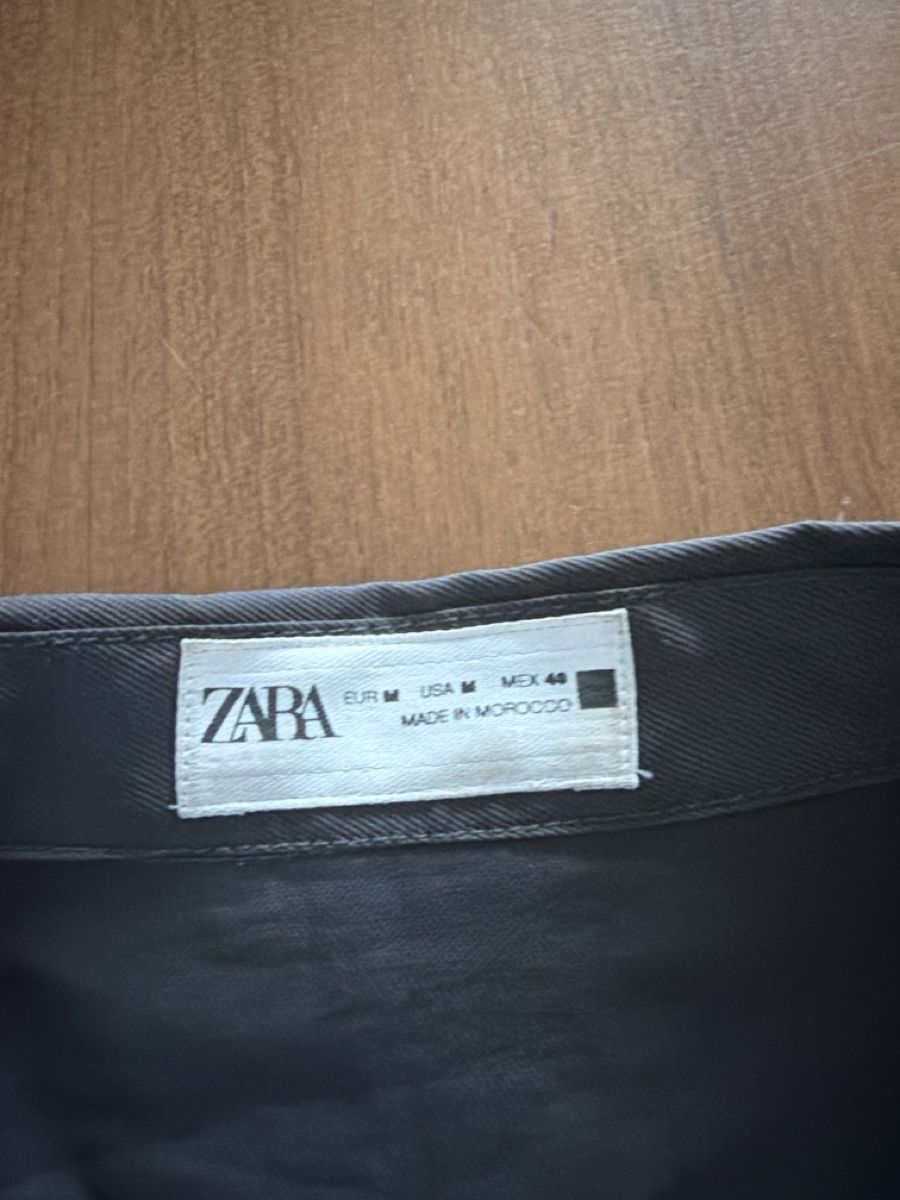 Zara Camicie: Graues Kurzhemd – Nuovo (secondo la descrizione) da Dietikon venduto da me9_mh2j 1