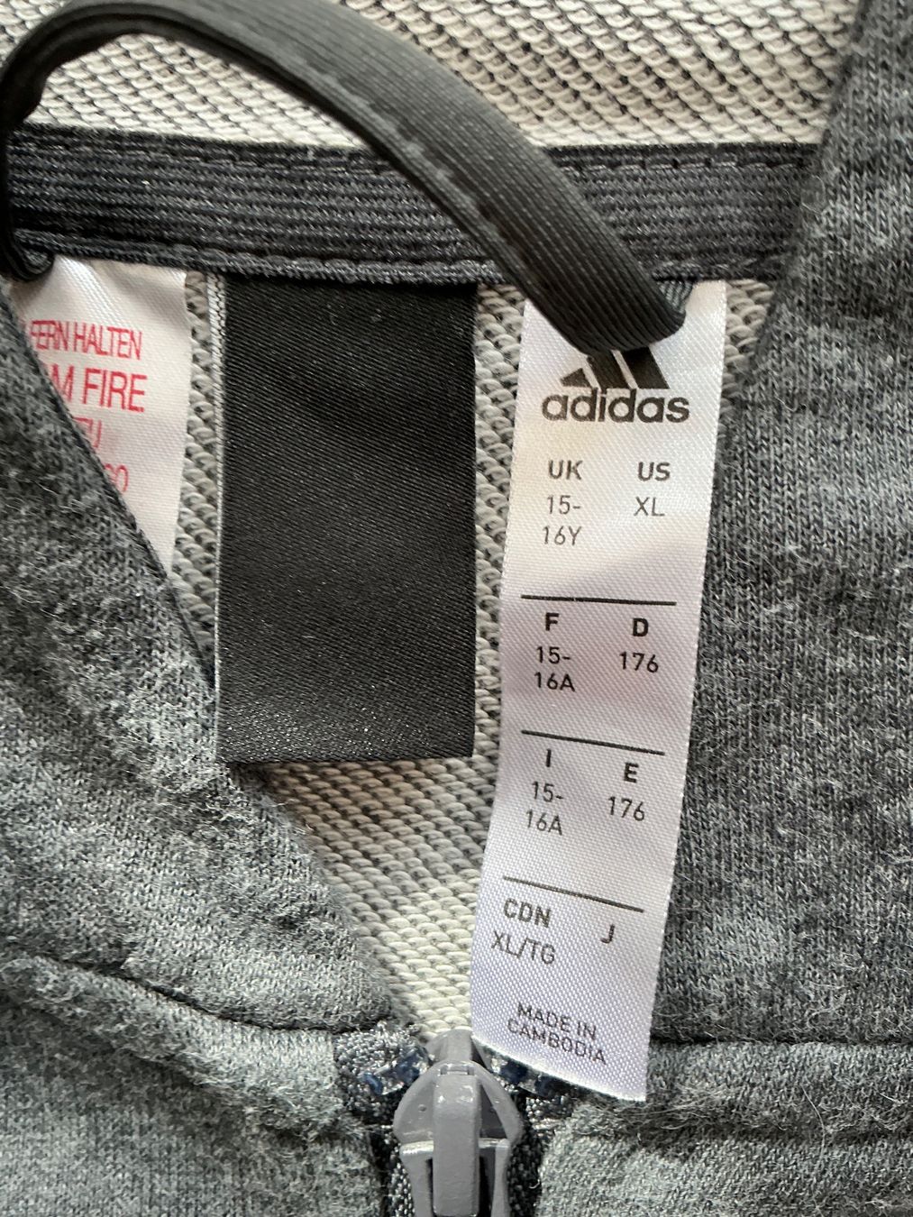 Adidas Completi: Adidas Trainer Gr.176 – Usato da Biel-Benken BL venduto da Sahra1 2