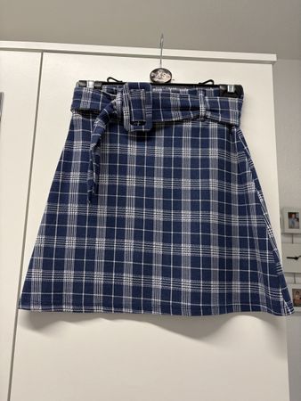 Rock kariert dunkelblau weiss, Grösse XS