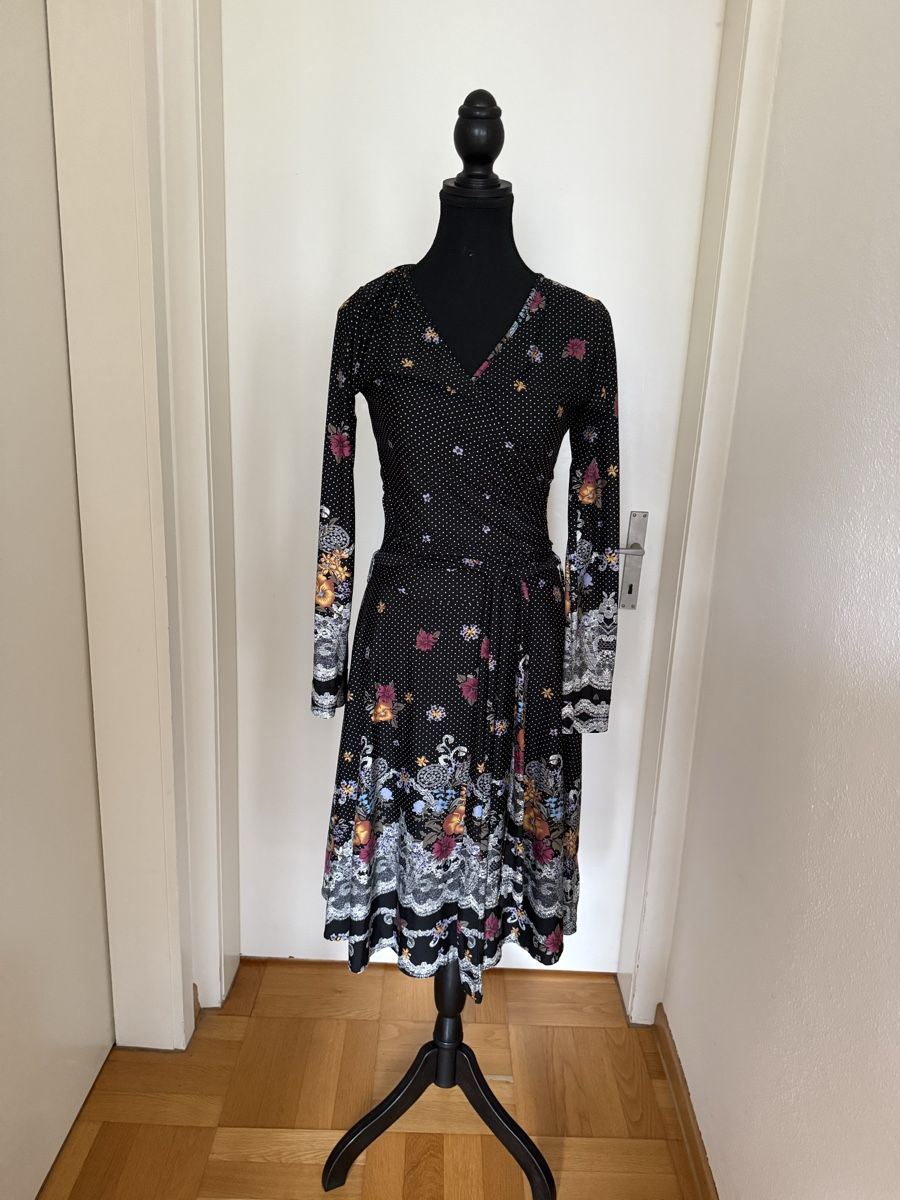 Vestiti: Boho Kleid tailliert, Blossom, Gr. S – Nuovo (secondo la descrizione) da Zürich venduto da Indigo2012