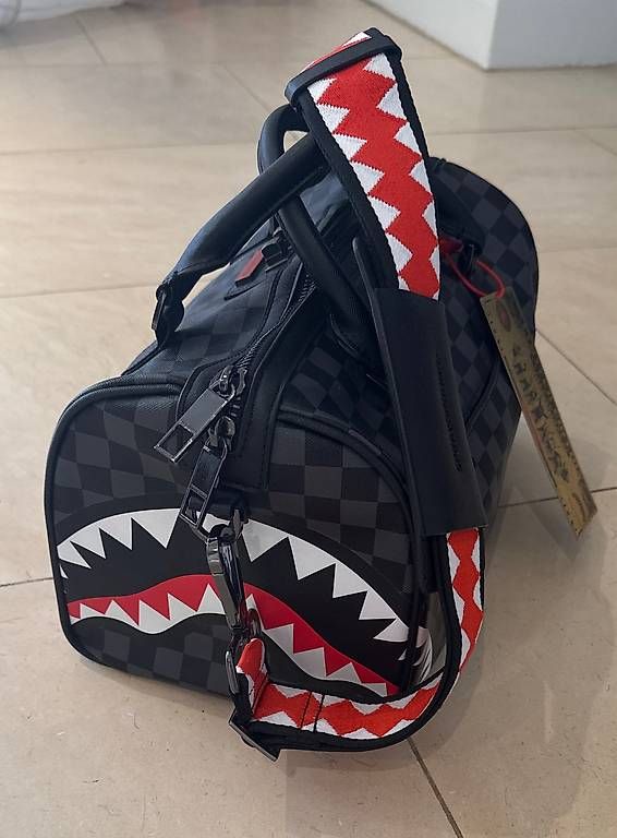 Topcase: SPRAYGROUND Bauletto – Gebraucht aus Arbedo von dil_r78z