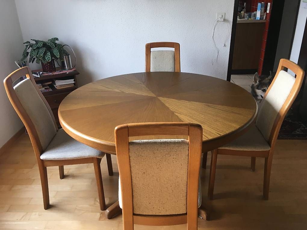 Tavoli: Runder Holztisch ausziehbar – Usato da Zürich venduto da BuenosAires03