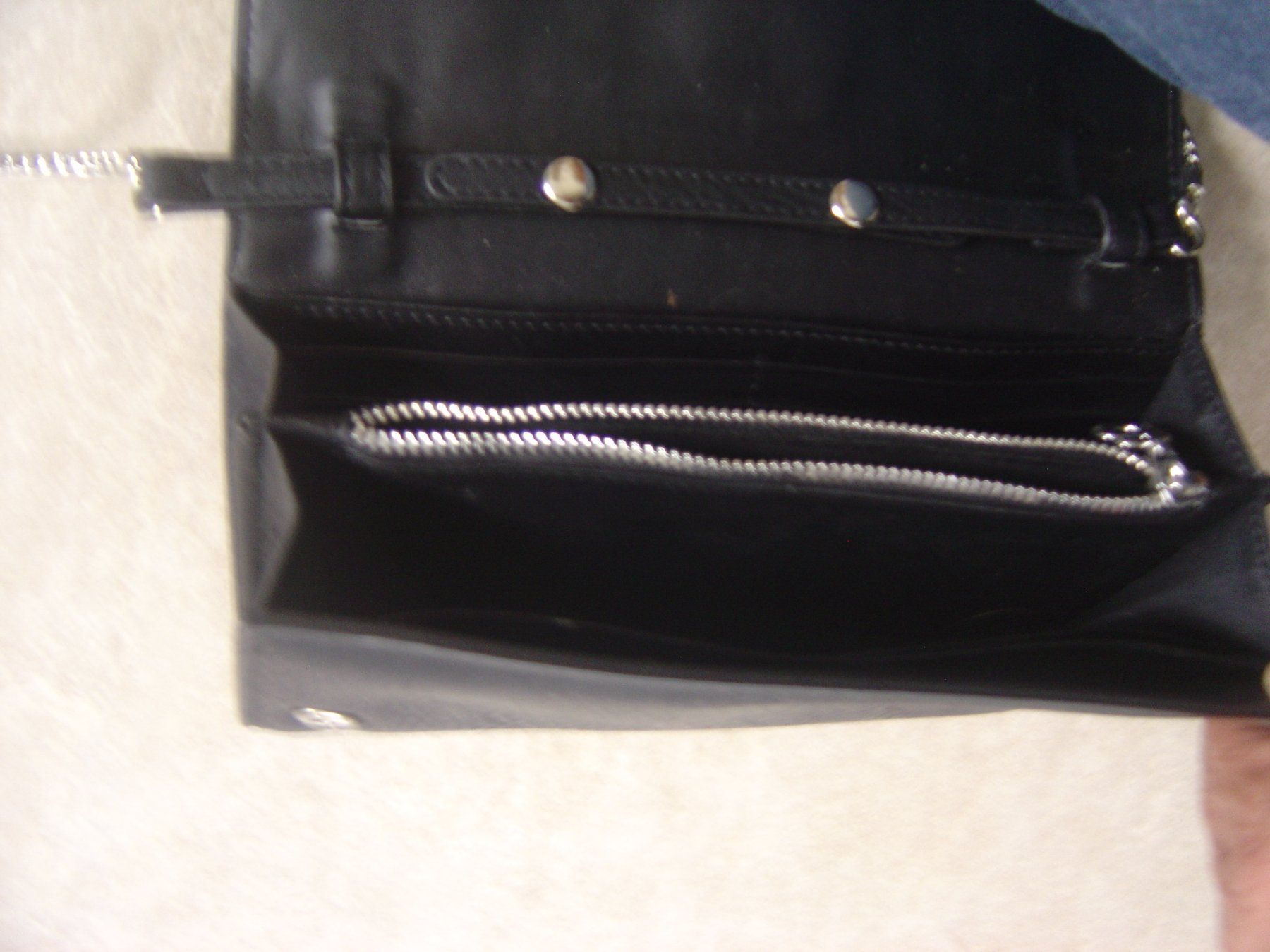 Desigual Portemonnaies: Desigual Clutch oder Portemmonaie – D'occasion à Rottenschwil par chnoblipress 3