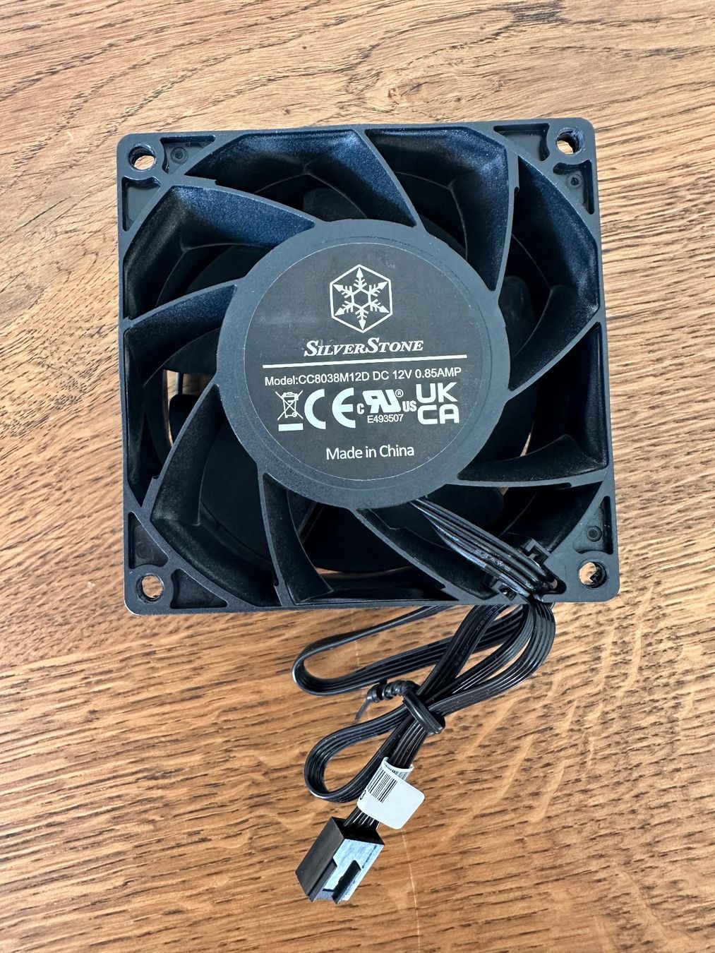 Elektronikbauteile: Silverstone FHS 80X PWM Lüfter – Gebraucht aus Zürich von thw_bp9v 1