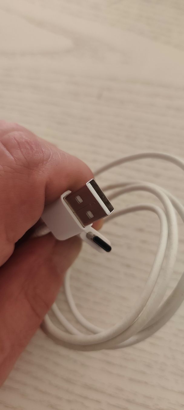 Câbles: Câble USB-C blanc – D'occasion à Aigle par Dadavd 1