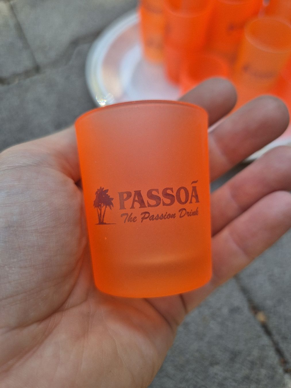 Gläser: Passoa Schnapsglas / Shotglas orange 4cl / 21 Stk. – Gebraucht aus Schachen b.Herisau von GTi91 1
