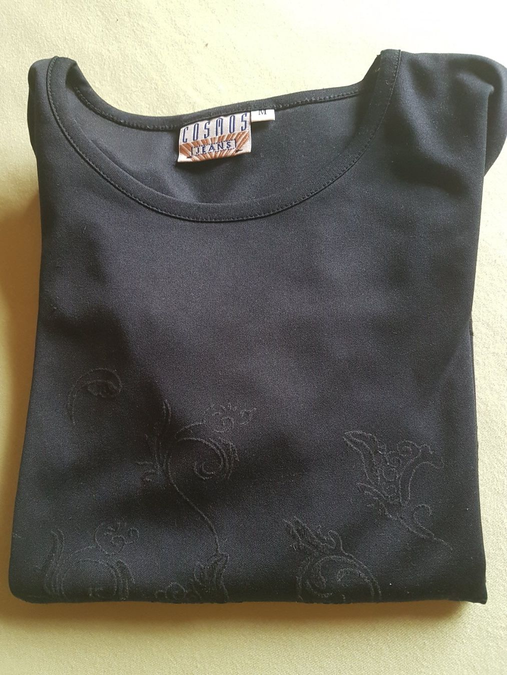 T-shirt: T-shirt taille M marque Cosmos Jeans – Usato da Villiers venduto da san_jn5w 7