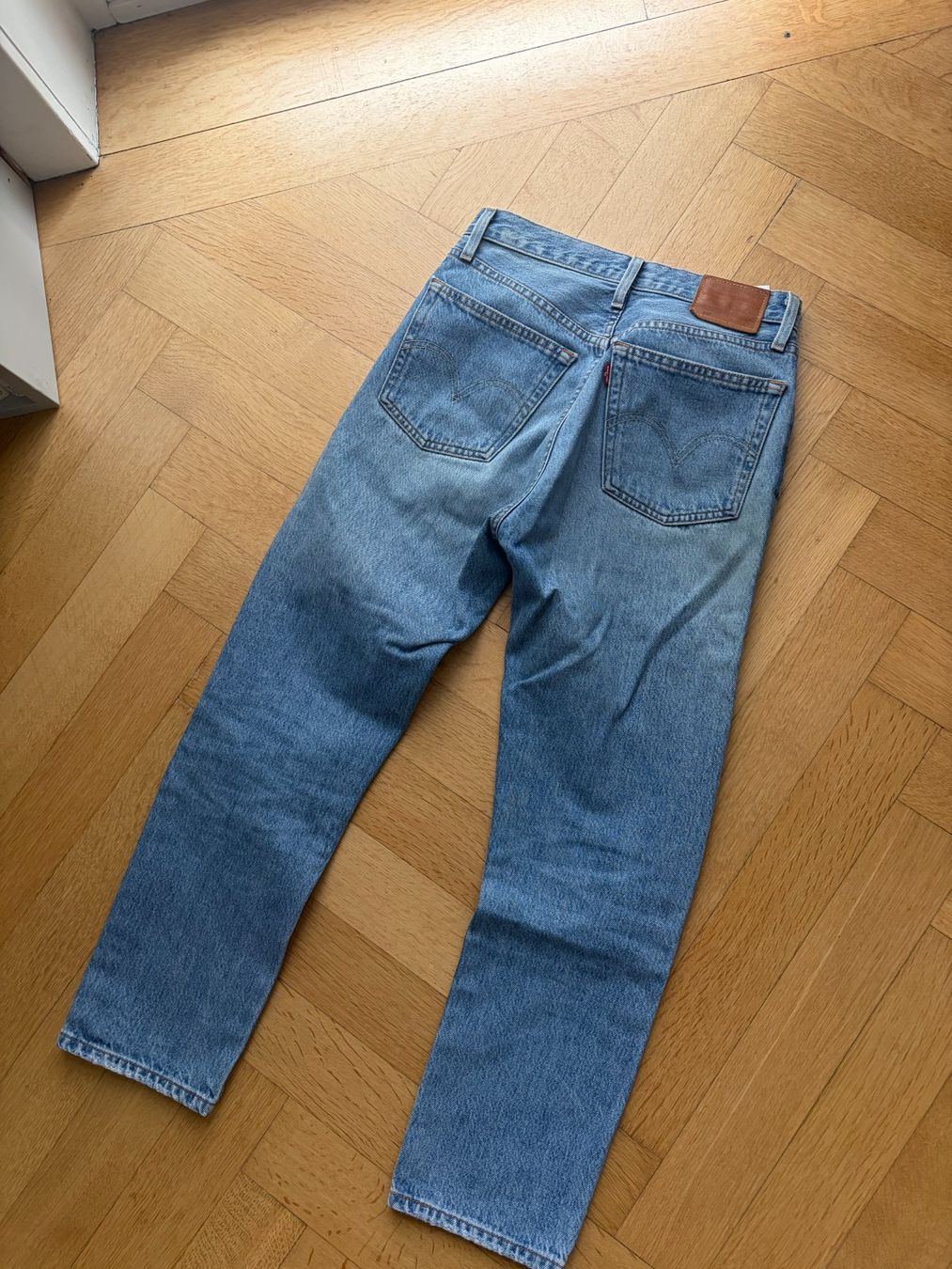 Levi's Jeans: Levi's Jeans CROP 501 – Usato da Bern venduto da sim_g75j 4