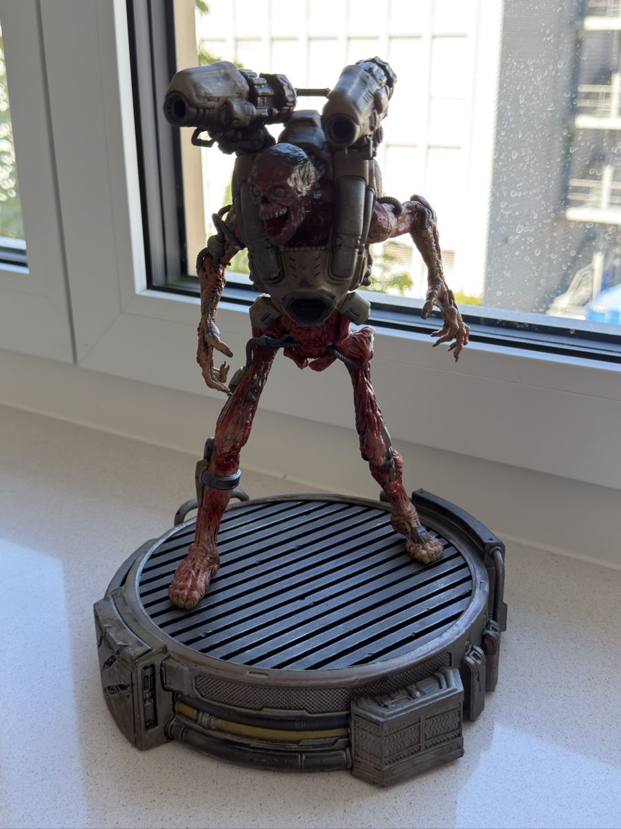 Statuette: Doom Collectors Edition Figur  – Usato da Muttenz venduto da rvo_g7rs