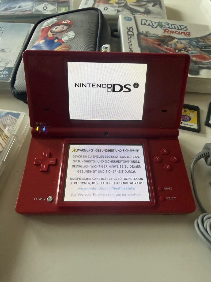 Nintendo Konsolen: Nintendo DSi mit Ladekabel + Spiele – Gebraucht aus Baden von noli.r 3