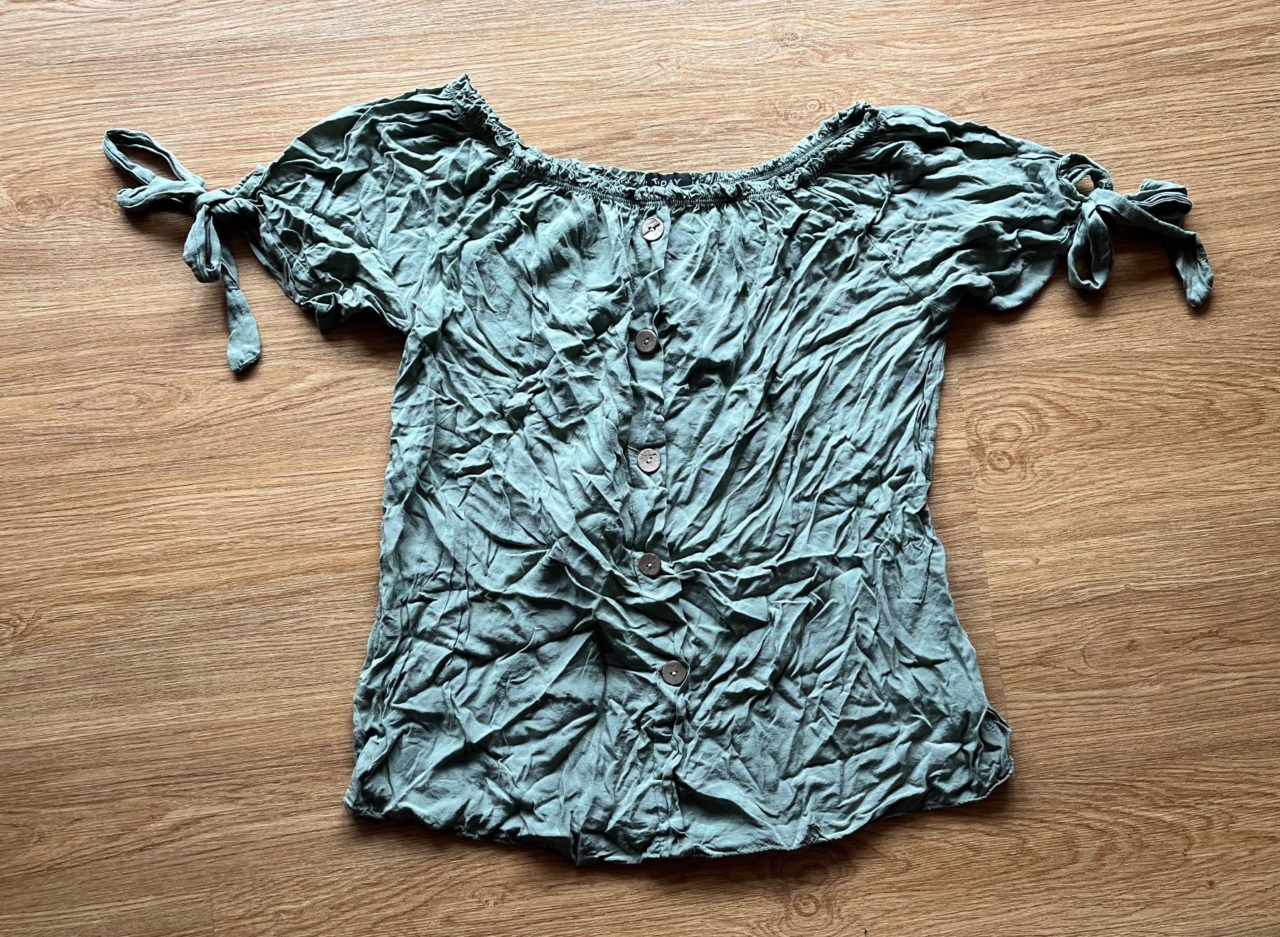 Camicette: Hübsche Bluse mit Puffärmeln / Cottage Core / Salbeigrün – Usato da Biel/Bienne venduto da LadyDita