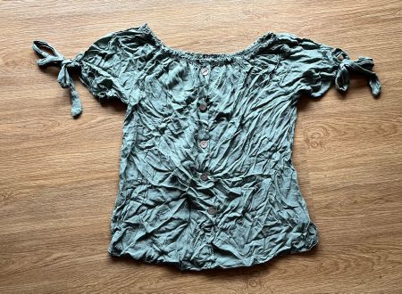 Hübsche Bluse mit Puffärmeln / Cottage Core / Salbeigrün