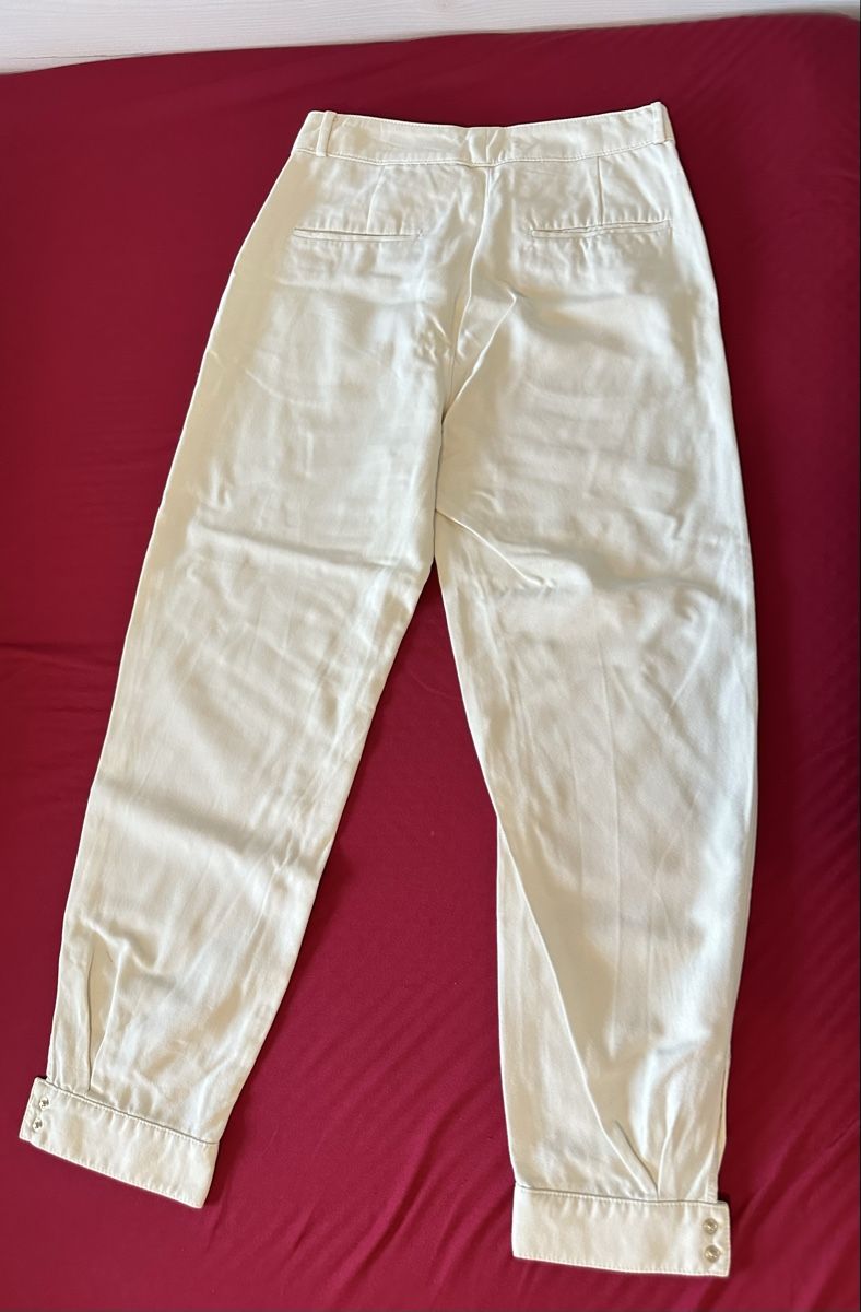 Massimo Dutti Pantaloni: Massimo Dutti Cream Trousers - Stylish Summer Essential! – Usato da Murgenthal venduto da mar_q2yf 1