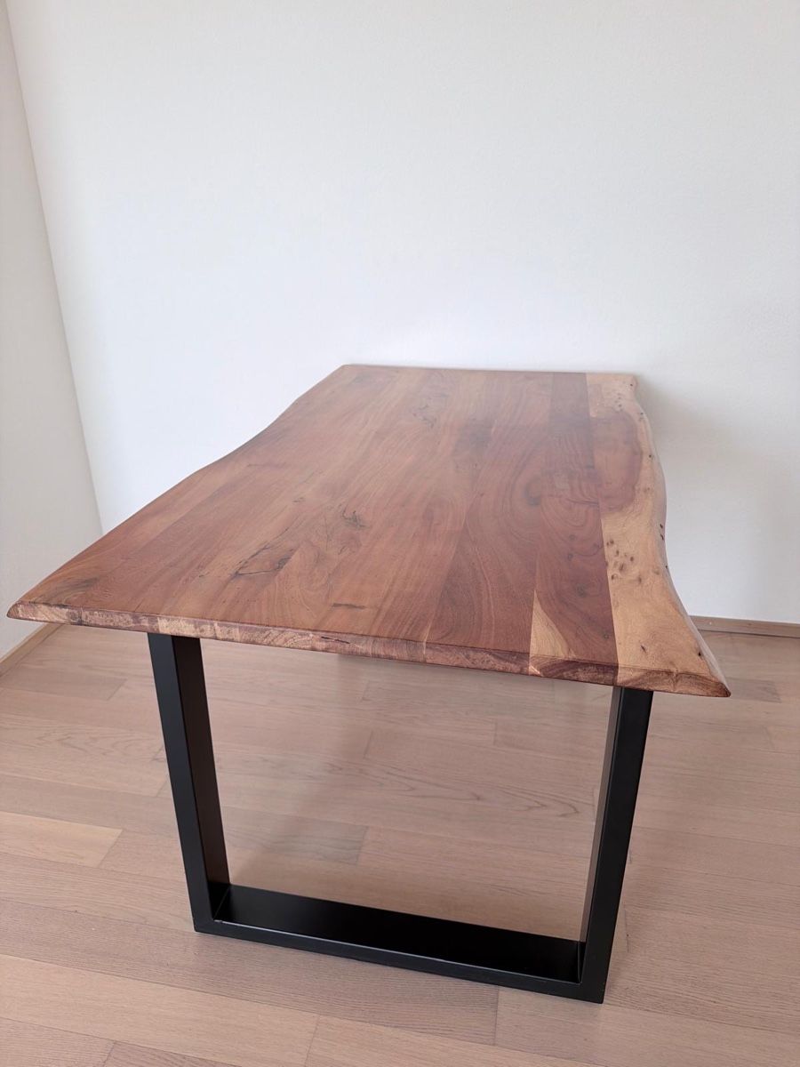 Tavoli: Solid Wood Dining Table with Metal Legs, Modern Style – Usato da Zürich venduto da Kenji_Midori 7